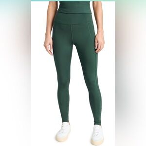 Girlfriend Collective Moss Green set